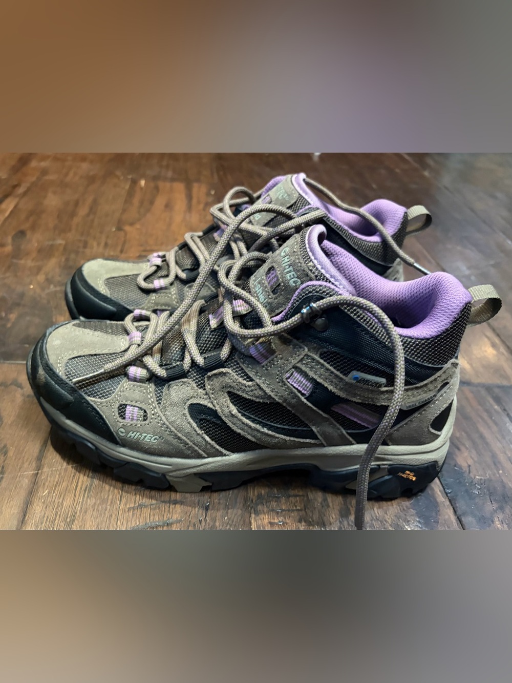 Hi-Tec Apex Lite Mid WP Waterproof Hiking Boots – Women’s 7M